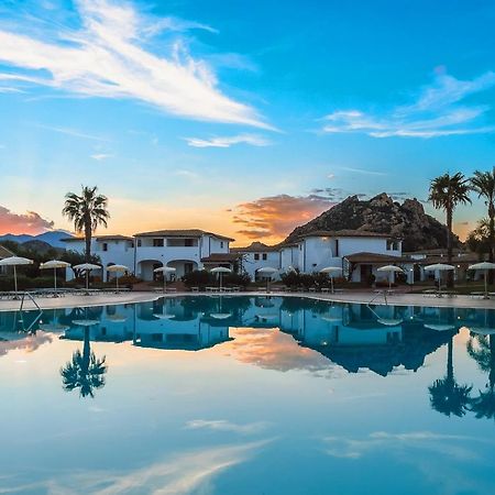 Marina Torre Navarrese Resort サンタ・マリア・ナヴァーリス エクステリア 写真
