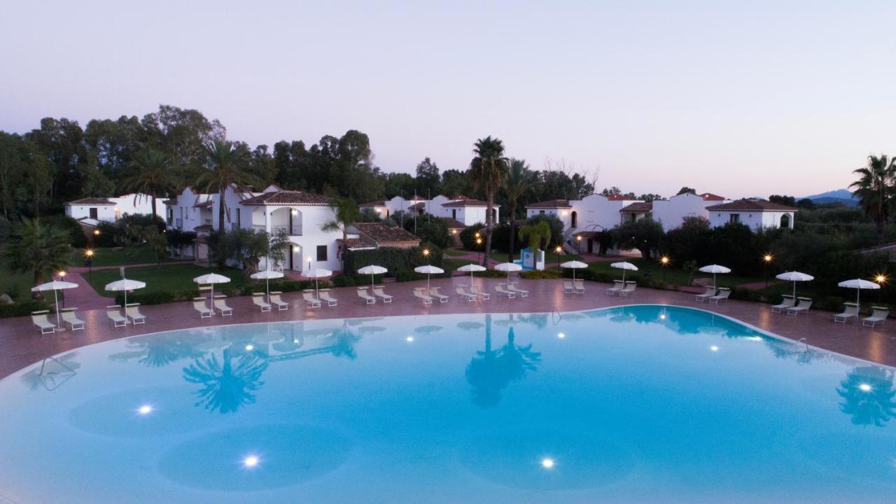 Marina Torre Navarrese Resort サンタ・マリア・ナヴァーリス エクステリア 写真