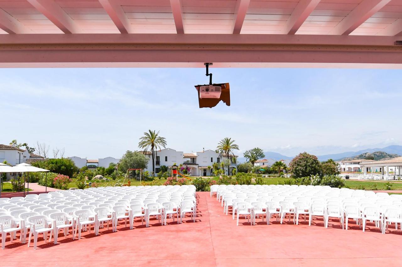Marina Torre Navarrese Resort サンタ・マリア・ナヴァーリス エクステリア 写真