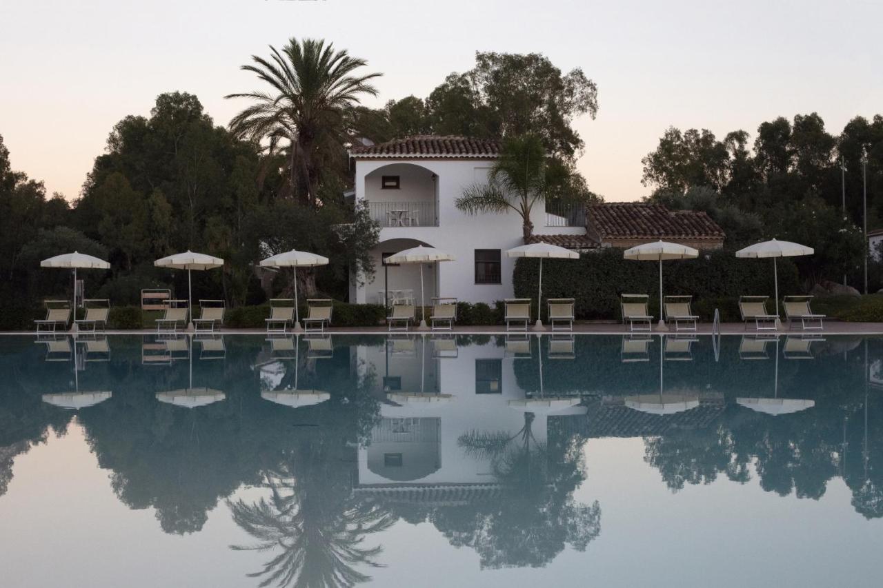 Marina Torre Navarrese Resort サンタ・マリア・ナヴァーリス エクステリア 写真